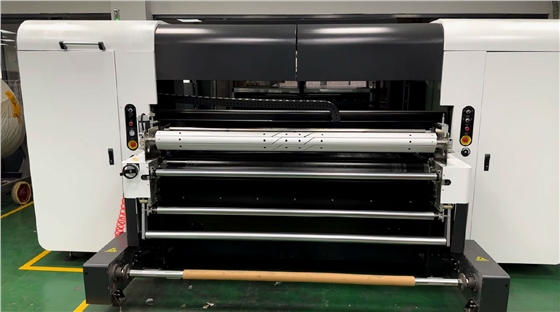 如(ru)何選(xuan)擇數(shu)碼印(yin)花機(ji)來提(ti)高色(se)彩的(de)一緻(zhi)性?