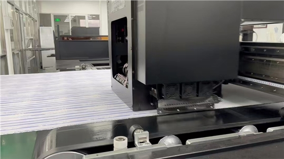 數(shu)碼印花(hua)打印時(shi)出現交(jiao)叉色的(de)原因