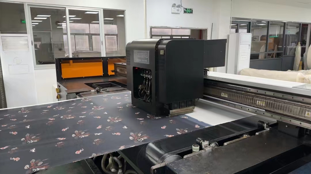 數碼(ma)印花打(da)印出現(xian)重疊不(bu)均勻如(ru)何解決(jue)?